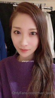 【乱伦小侄女】趁她父母不在家带到酒店射精在逼逼上